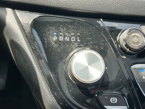 Used 2019 Chrysler Pacifica Touring-L Plus w/ S Appearance Package image 27