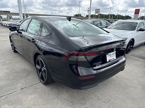 New 2026 Honda Accord SE image 7