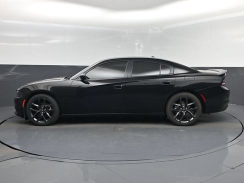 Used 2021 Dodge Charger SXT w/ Blacktop Package RWD image 10