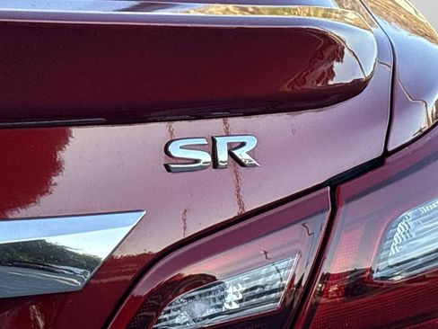 Used 2018 Nissan Altima 2.5 SR w/ SR Special Edition image 9