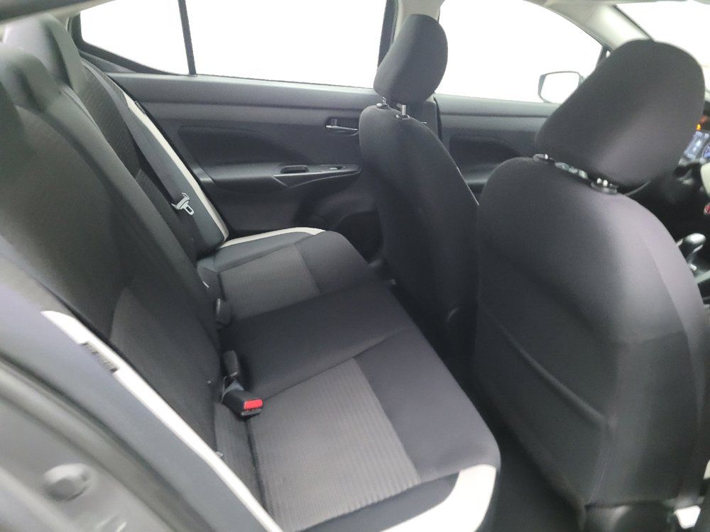 Used 2021 Nissan Versa SV FWD image 19