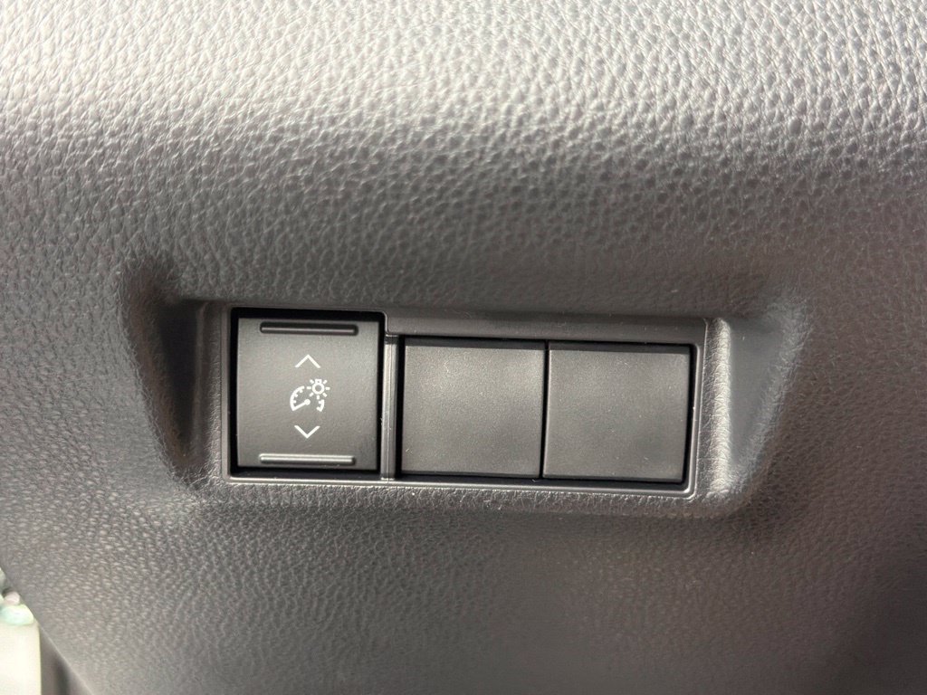 Used 2026 Toyota RAV4 SE AWD/4WD image 29