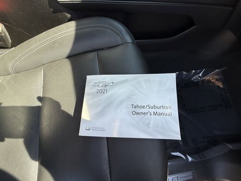 Used 2021 Chevrolet Tahoe Z71 w/ Z71 Signature Package image 37