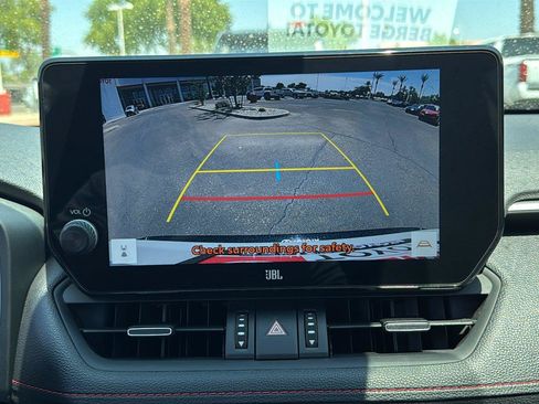 Used 2025 Toyota RAV4 XSE AWD/4WD image 22