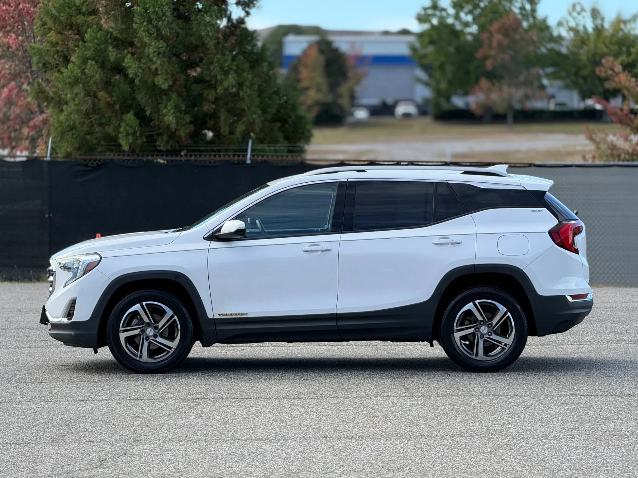 Used 2020 GMC Terrain SLT AWD/4WD image 8