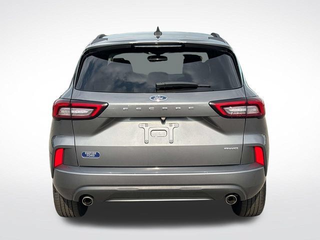 Used 2024 Ford Escape ST-Line AWD/4WD image 4