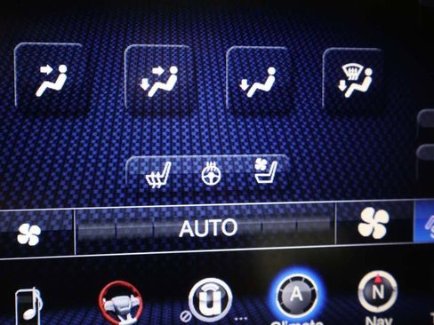 Used 2016 Dodge Challenger SRT Hellcat image 44