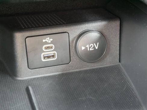 Certified 2025 Ford Escape ST-Line w/ Tech Pack #1 AWD/4WD image 24