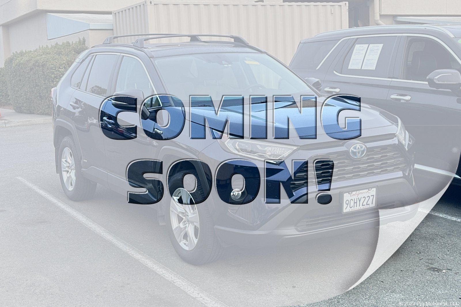 Used 2019 Toyota RAV4 XLE w/ Convenience Package AWD/4WD image 1