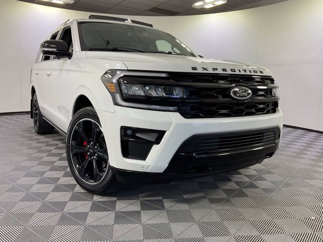 Used 2023 Ford Expedition Limited AWD/4WD image 47