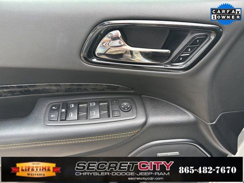 Used 2023 Dodge Durango R/T w/ Hemi Orange Plus Package image 31