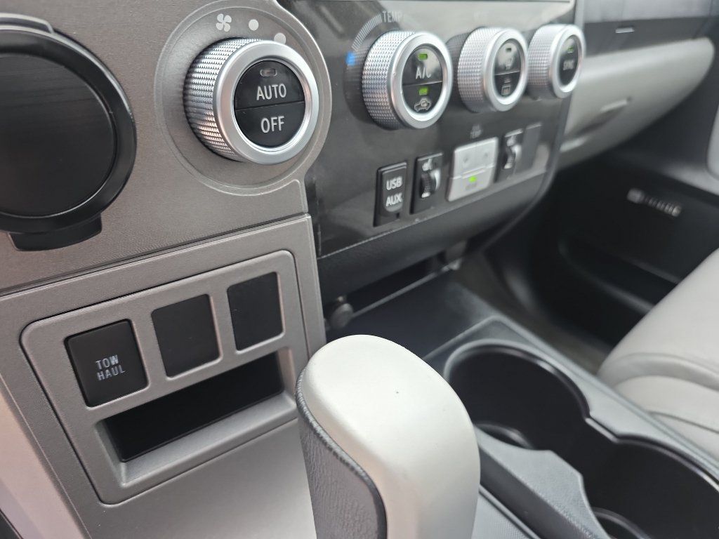Used 2014 Toyota Sequoia Limited RWD image 10