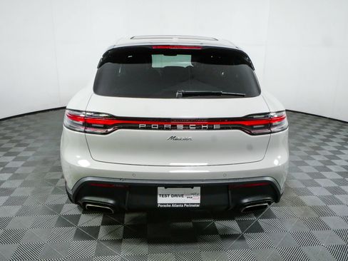 New 2026 Porsche Macan AWD/4WD image 32