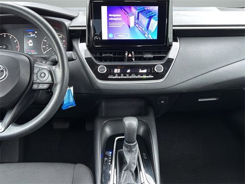 Used 2023 Toyota Corolla LE image 23