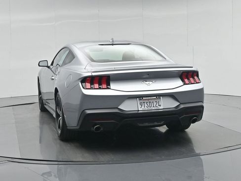 Used 2025 Ford Mustang Premium image 31