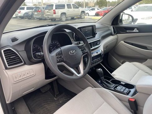 Used 2021 Hyundai Tucson SEL image 12