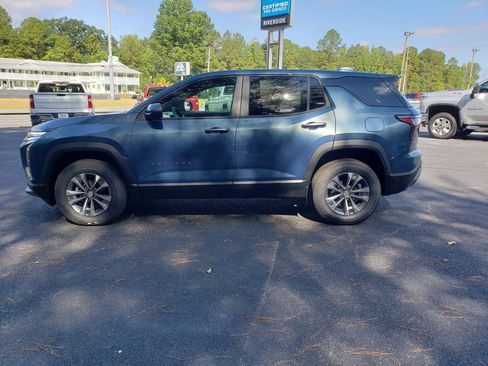 New 2026 Chevrolet Equinox LT w/ Convenience Package II image 6