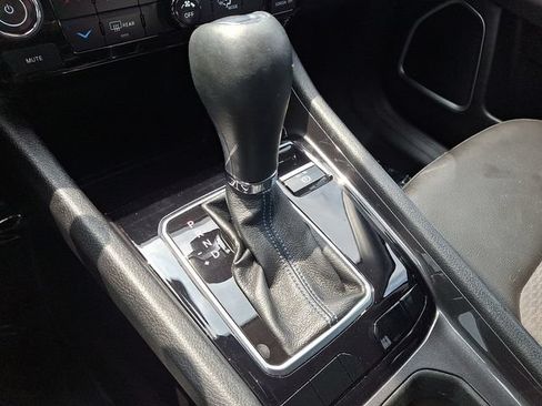 Used 2022 Jeep Compass Latitude FWD image 14