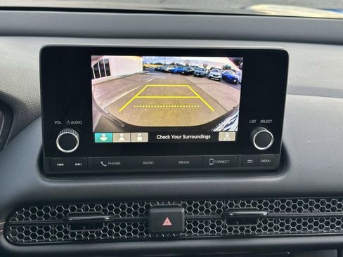 Used 2023 Honda HR-V Sport image 18