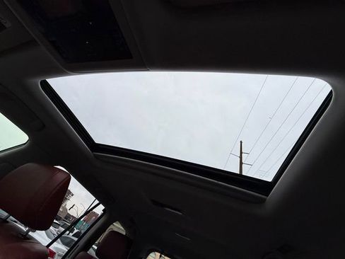 Used 2019 Lexus LX 570 4WD w/ Luxury Package image 26