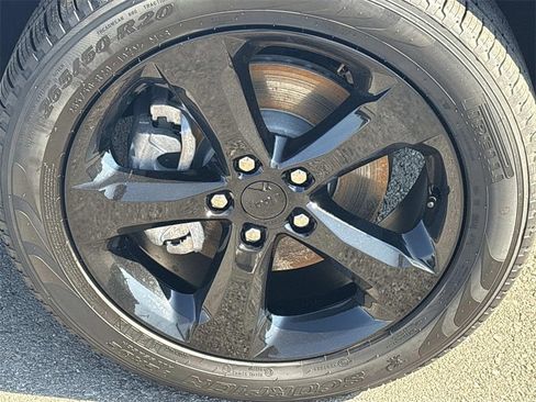 New 2025 Jeep Grand Cherokee L Limited w/ Black Appearance Package image 11