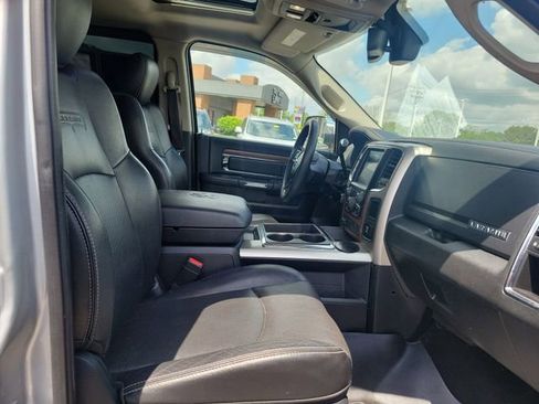 Used 2015 RAM 2500 Laramie w/ Convenience Group AWD/4WD image 31
