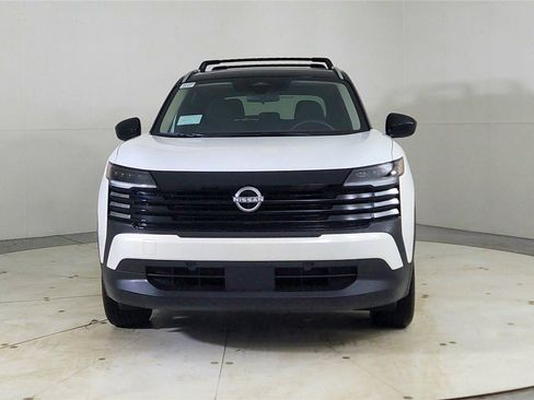 New 2026 Nissan Kicks SV w/ Cold Weather Package AWD/4WD image 2
