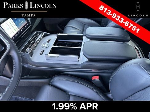 Certified 2025 Lincoln Navigator Reserve AWD/4WD image 23