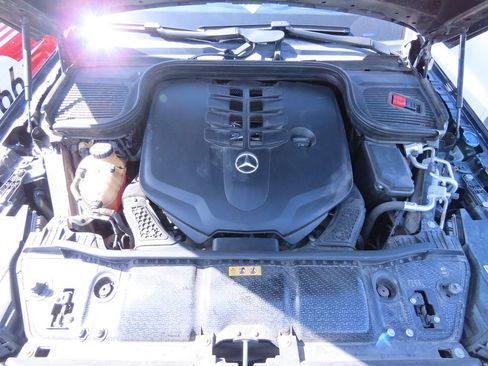 Certified 2021 Mercedes-Benz GLS 580 4MATIC image 13