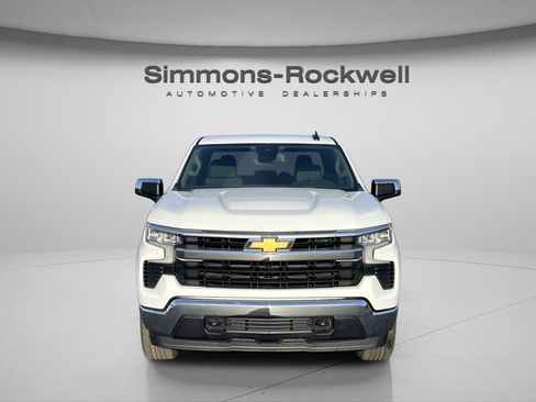 New 2026 Chevrolet Silverado 1500 LT image 2