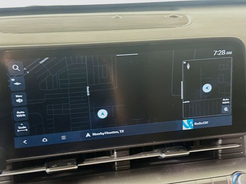 Used 2024 Hyundai Kona SEL FWD image 22