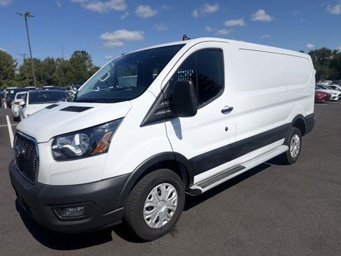 Used 2025 Ford Transit 250 Low Roof w/ Exterior Upgrade Package RWD image 8