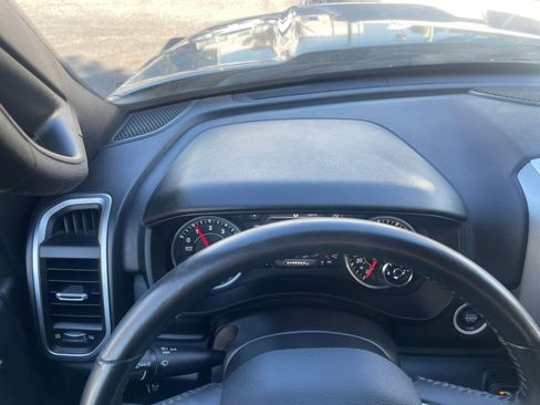 Used 2024 RAM 2500 Big Horn w/ Safety Group image 37