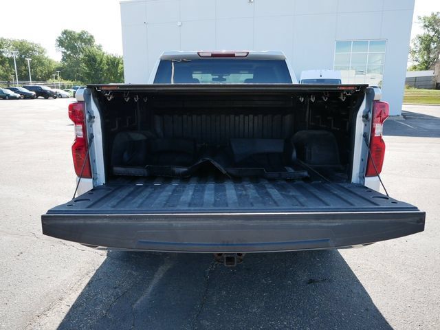 Used 2021 Chevrolet Silverado 1500 LT AWD/4WD image 12