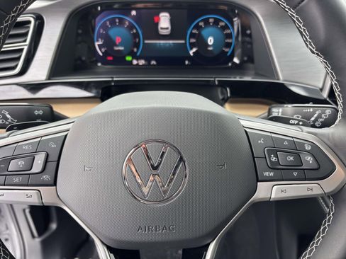 New 2026 Volkswagen Atlas Cross Sport SE AWD/4WD image 16