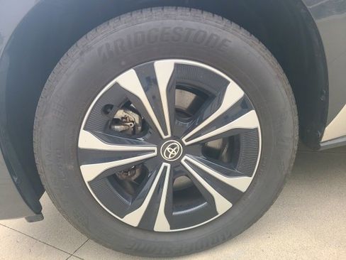 Used 2024 Toyota bZ4X XLE image 12