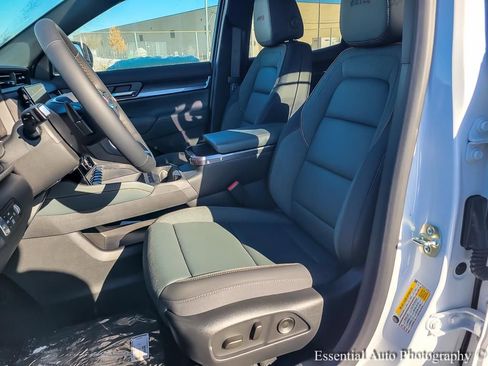 New 2026 GMC Terrain AT4 w/ Convenience Package III image 8