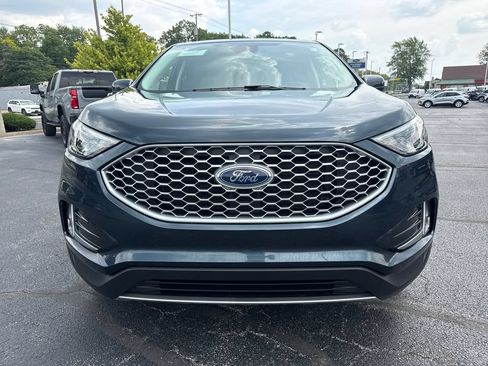 Used 2024 Ford Edge SEL w/ Convenience Package AWD/4WD image 3