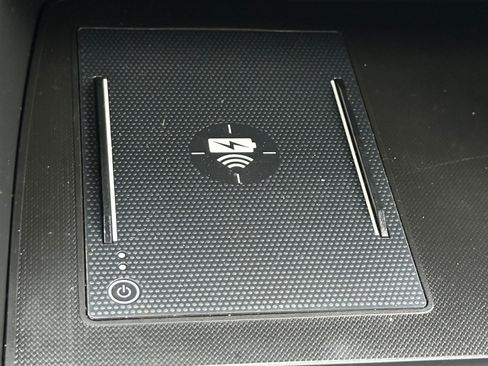 Used 2023 Honda Pilot Touring image 27