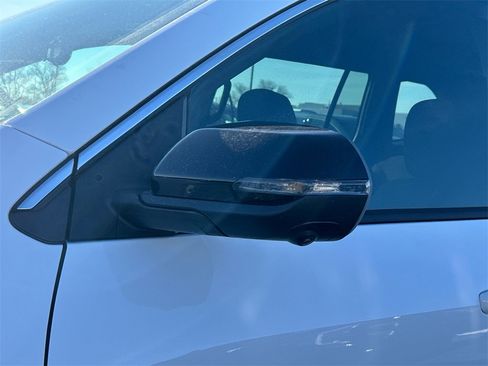 New 2026 GMC Acadia Elevation image 12