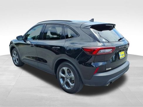 Used 2025 Ford Escape ST-Line FWD image 7