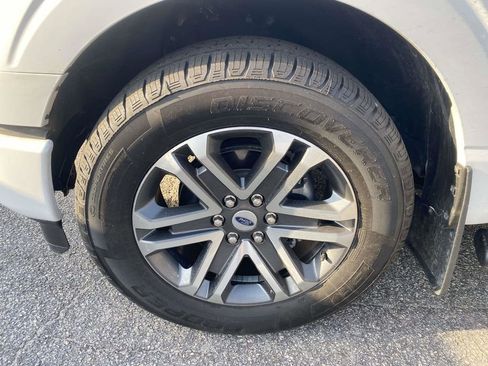 Used 2022 Ford F150 XL w/ STX Appearance Package RWD image 4