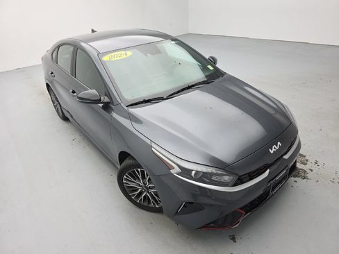 Used 2024 Kia Forte GT-Line FWD image 1