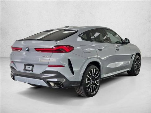 Used 2026 BMW X6 xDrive40i w/ Premium Package AWD/4WD image 5