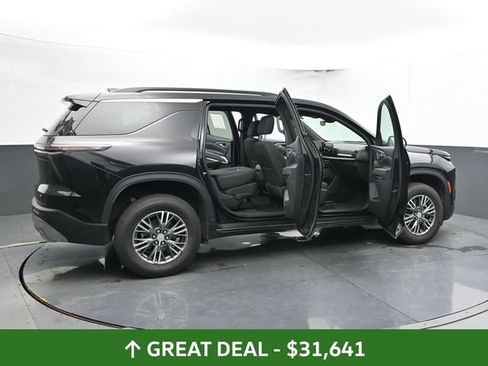 Used 2024 Chevrolet Traverse LT FWD image 57
