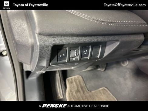 Used 2023 Subaru Outback Limited image 28