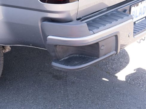 Used 2021 Chevrolet Colorado LT w/ Fleet Safety Package image 21