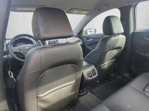 Used 2024 Chevrolet Malibu LT image 20