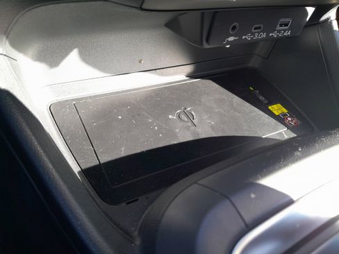 Certified 2025 Subaru Crosstrek 2.0i Premium image 22