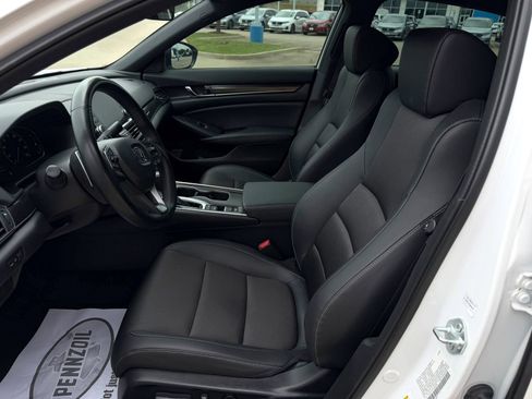 Used 2022 Honda Accord Sport image 10